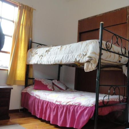 Hostal Del Piamonte Кито Екстериор снимка
