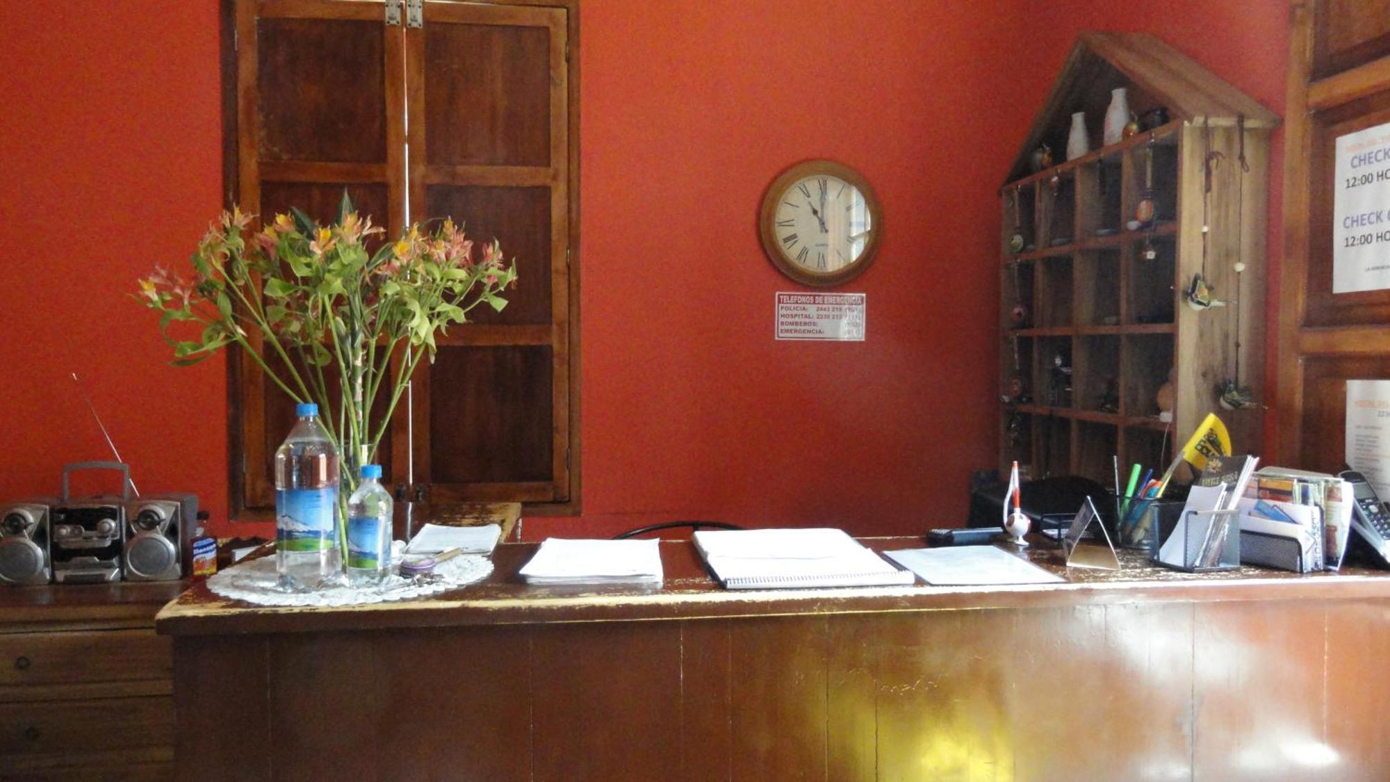 Hostal Del Piamonte Кито Екстериор снимка